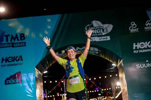 BIB: 5403, 278
                            <button type="button" onclick="openModal(24874895)" class="btn btn-primary btn-sm float-right btn-popup" data-toggle="modal" data-target=".modal-high-quality">
                        <i class="fas fa-shopping-cart"></i> Add to Cart
                    </button>
                                            <button type="button" onclick="isThisMe(24874895, true)" class="btn btn-success btn-sm float-right btn-popup btn-isme hidden" data-toggle="tooltip" data-placement="bottom" title="นี่คือรูปของคุณใช่ไหม คลิกที่นี่เพื่อเอาเข้าอัลบั้ม">
                        <i class="fas fa-plus"></i> Add to album
                    </button>
                    <button type="button" onclick="isThisMe(24874895, false)" class="btn btn-warning btn-sm float-right btn-popup btn-isnotme hidden">
                        <i class="fas fa-ban"></i> Remove from album
                    </button>